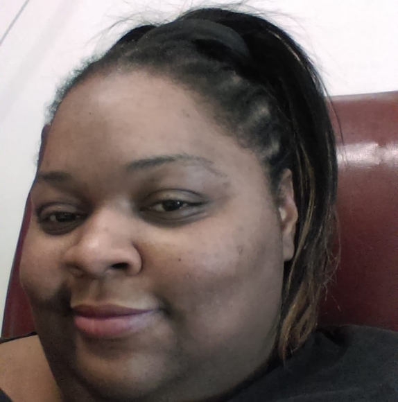 Meet your Posher, Laquisha - Picture 1 of 1